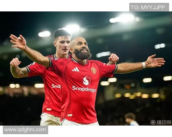 英超足球明星卡尔的职业生涯与成就解析 英超足球明星卡尔的职业生涯与成就解析