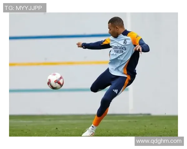 足球明星的养生与保养全攻略揭秘助你提升竞技状态与身体素质 足球明星的养生与保养全攻略揭秘助你提升竞技状态与身体素质